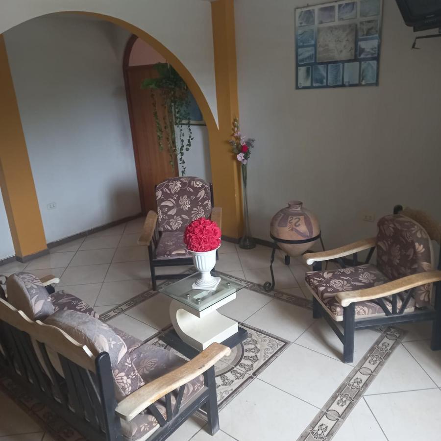 Hostal Luren Наска Экстерьер фото